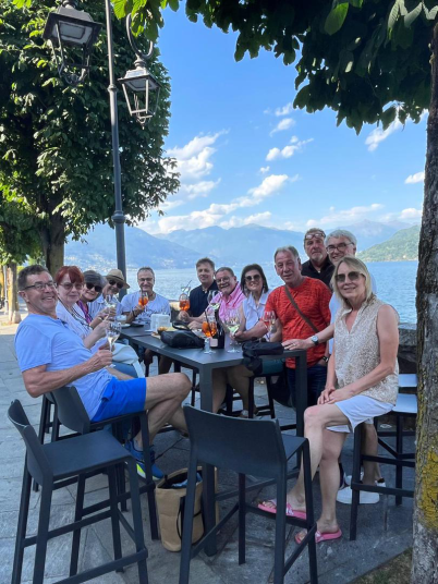 AGV 1962 am Lago Maggiore Der diesjährige Jahresausflug führte die Altersgenossen des Jahrganges 1962 für 4 Tage bei bestem Sommerwetter an den Lago Maggiore. Die Anreise zum ersten Zwischenziel, der Viamala-Schlucht in der Schweiz bei Thusis, erfolgte mi